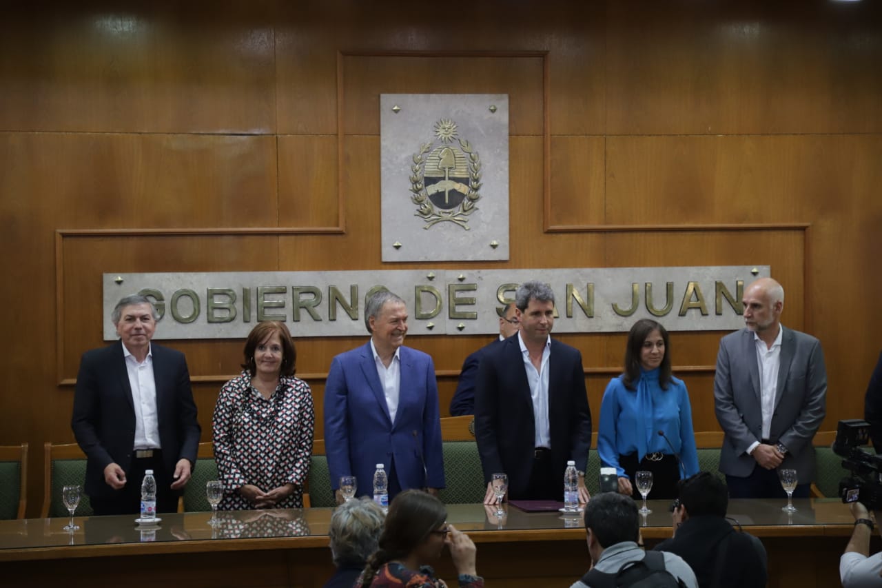 Córdoba y San Juan firmaron convenio turístico de colaboración reciproca