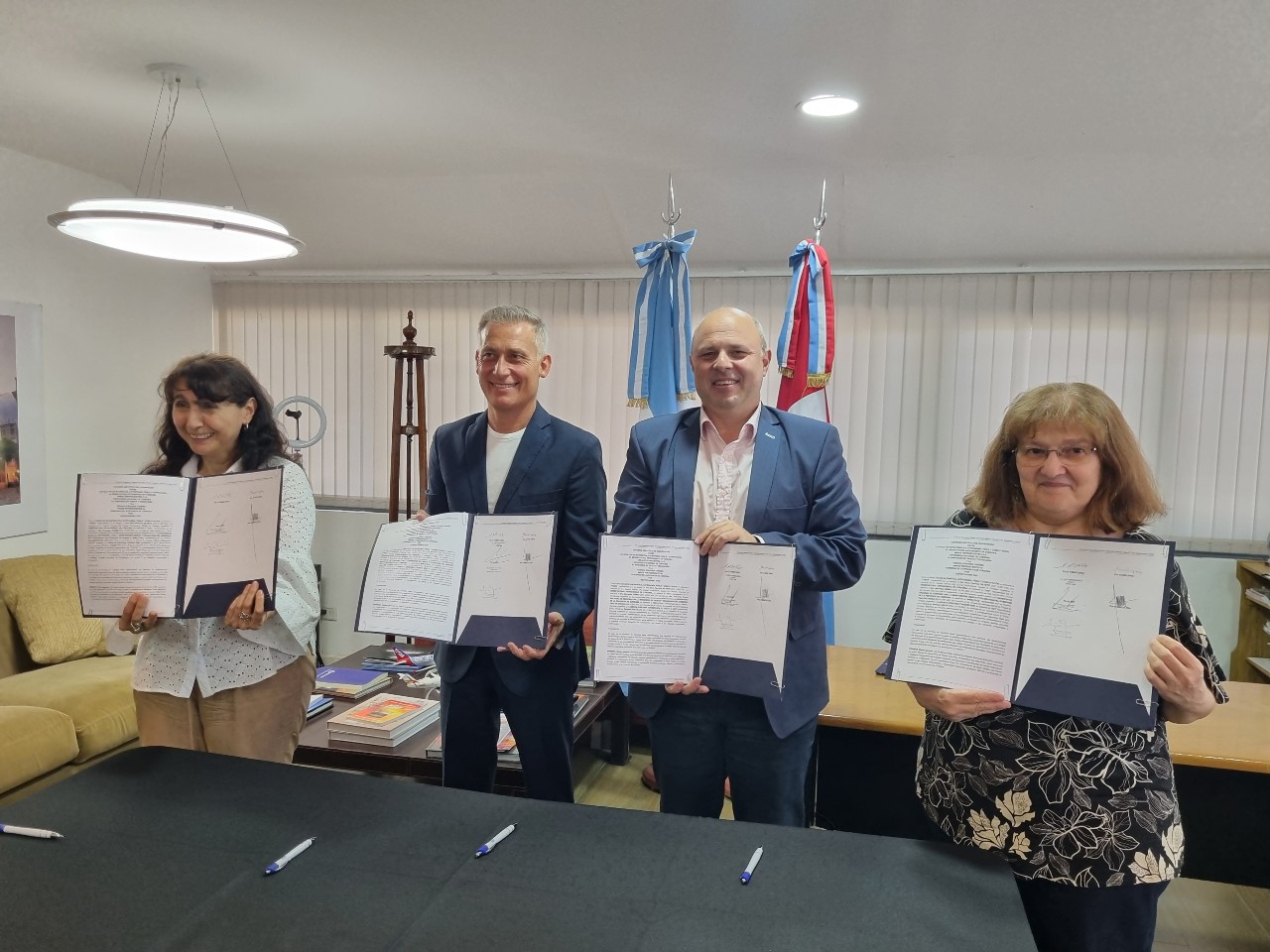 Córdoba firmó un convenio de cooperación con instituciones académicas, por el producto Astroturismo